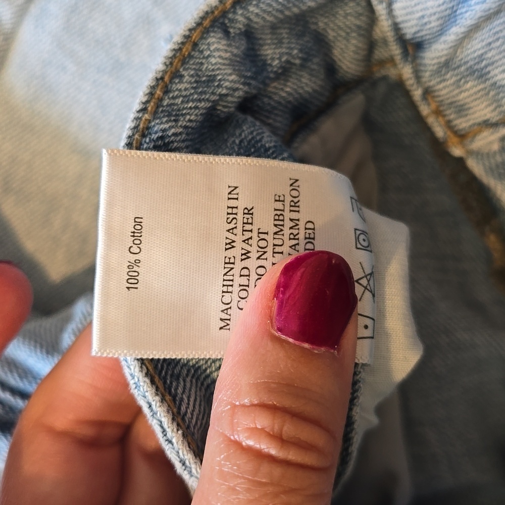 JUST USA| Denim Shorts | Size Medium​ - Picture 6 of 9